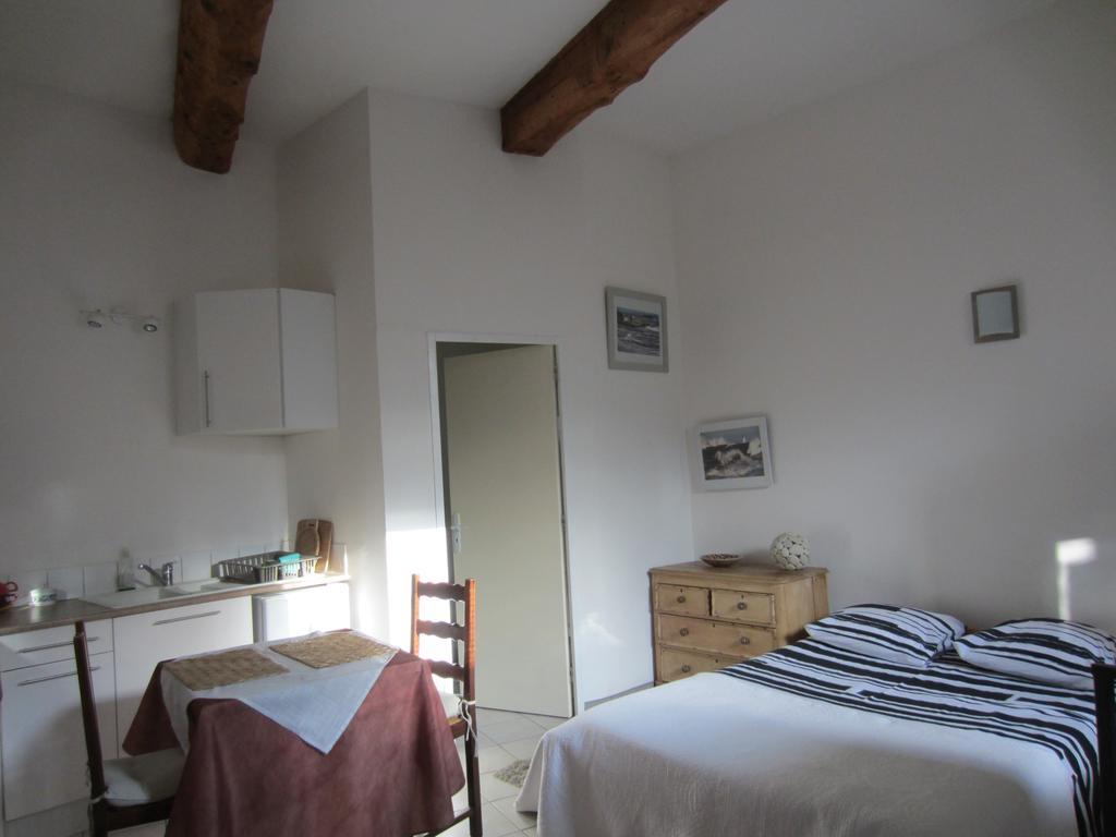 Hotel Chez Shona Lagrasse Esterno foto